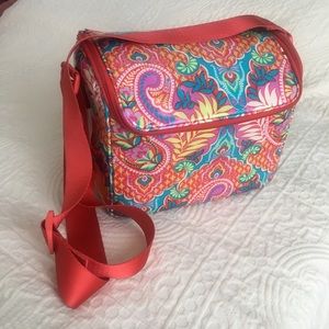 Vera Bradley insulated lunch tote